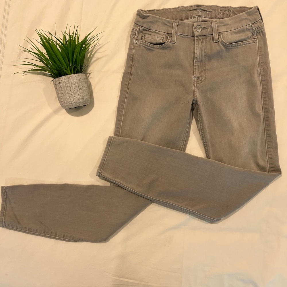 Skinny jeans